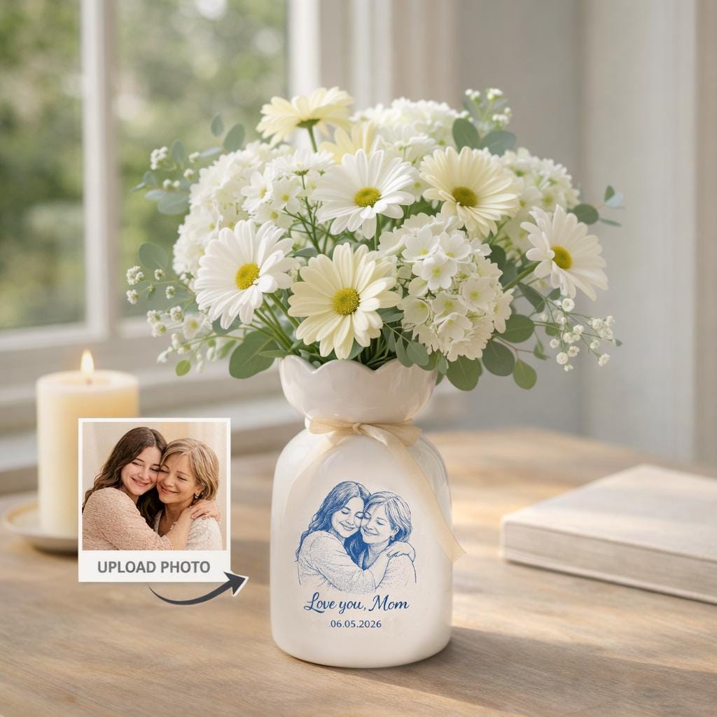 Custom Photo Vase, Personalized Mom Gift, Line Art Portrait Vase, Floral Ceramic Vase, Gift for Mom from Daughter